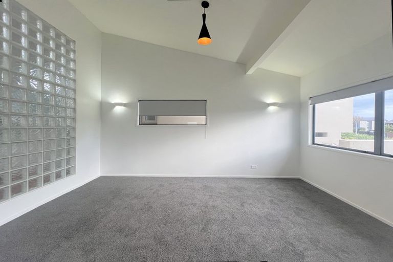 Photo of property in 43 Bramley Drive, Farm Cove, Auckland, 2012