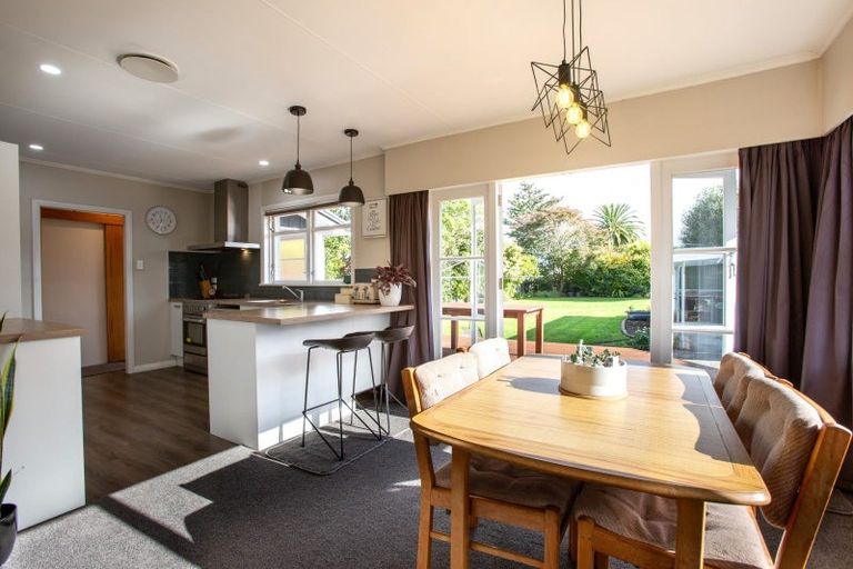 Photo of property in 41 Guy Street, Dannevirke, 4930