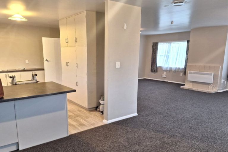 Photo of property in 22 Nicholson Road, Khandallah, Wellington, 6035