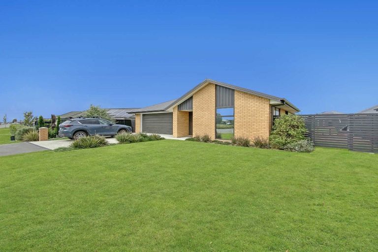 Photo of property in 104 Kemble Drive, Rolleston, 7615