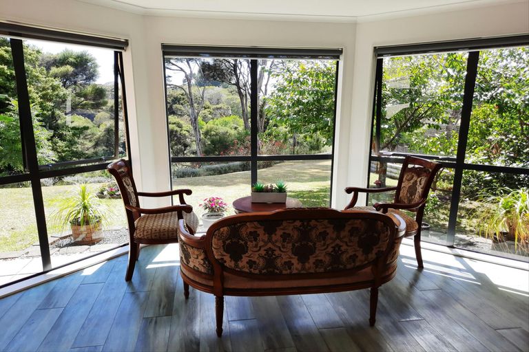 Photo of property in 28 Halyard Loop, Haruru, 0204