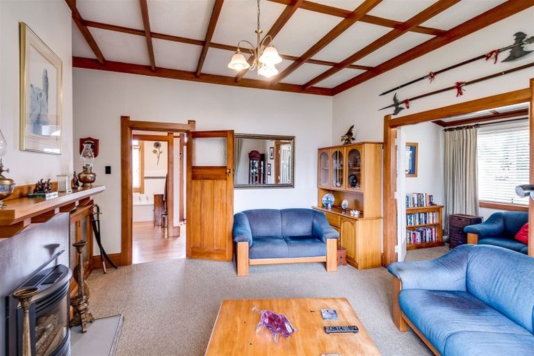 Photo of property in 130 Gloucester Street, Taradale, Napier, 4112