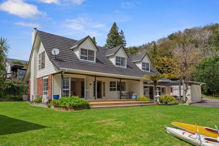 Photo of property in 20 Okawa Bay Road, Tikitere, Rotorua, 3074