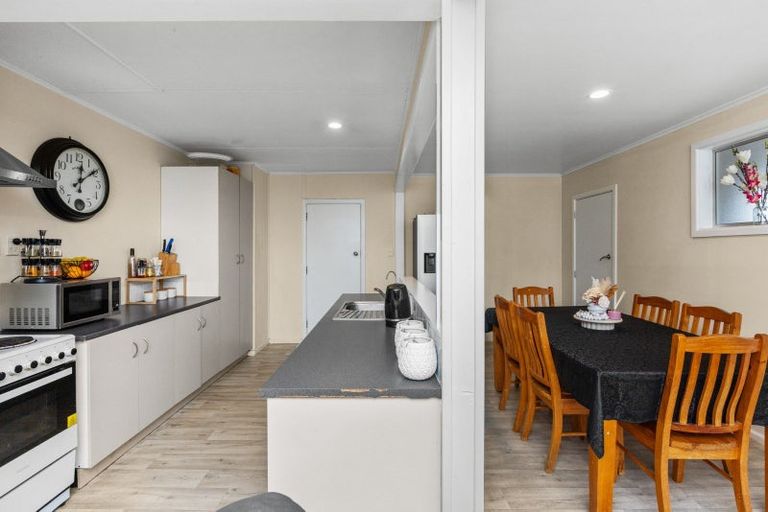 Photo of property in 27 Richmond Street, Maraenui, Napier, 4110