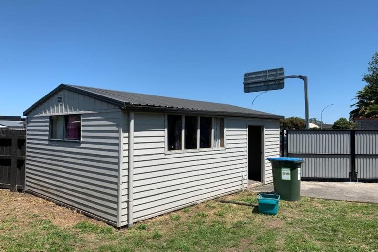 Photo of property in 60 Massey Street, Frankton, Hamilton, 3204