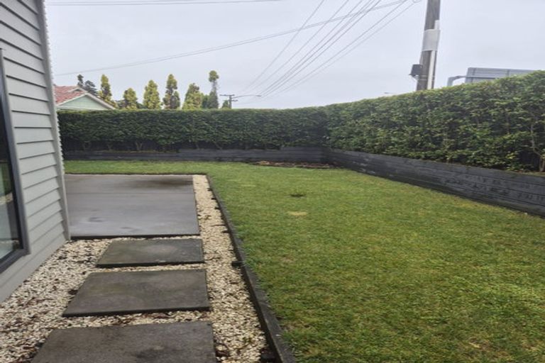 Photo of property in 1/382 Cobham Drive, Hillcrest, Hamilton, 3216