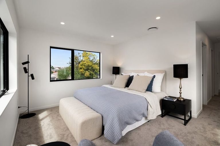 Photo of property in 55 Watea Road, Torbay, Auckland, 0630