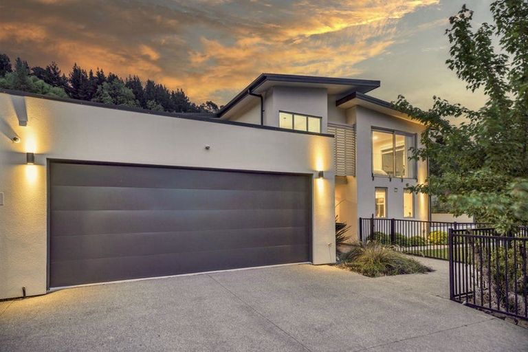 Photo of property in 42 Alderson Avenue, Hillsborough, Christchurch, 8022