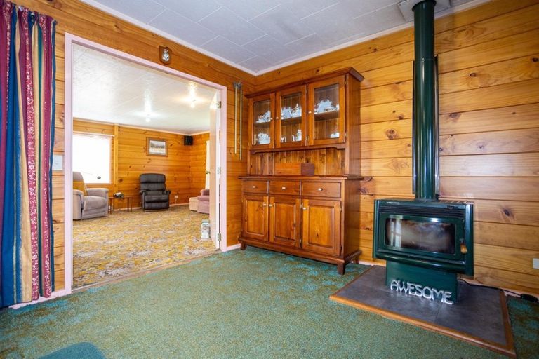 Photo of property in 49 Manuka Street, Castlecliff, Whanganui, 4501