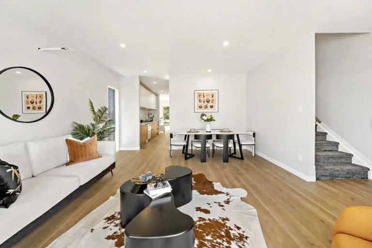 Photo of property in 13 Yellow Pear Lane, Karaka, 2578