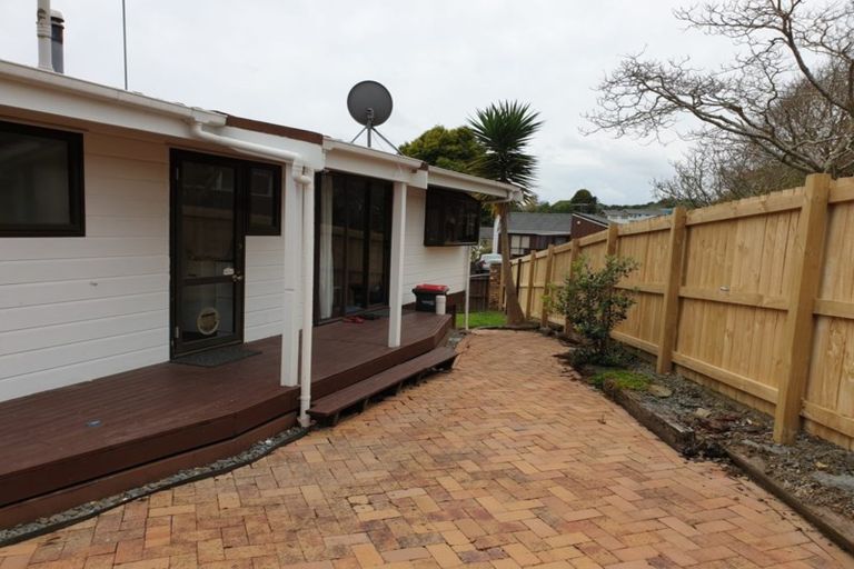 Photo of property in 11 Banyan Drive, Totara Heights, Auckland, 2105