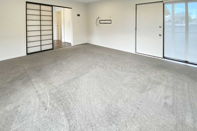 Photo of property in 6 Leslie Street, Upper Riccarton, Christchurch, 8041