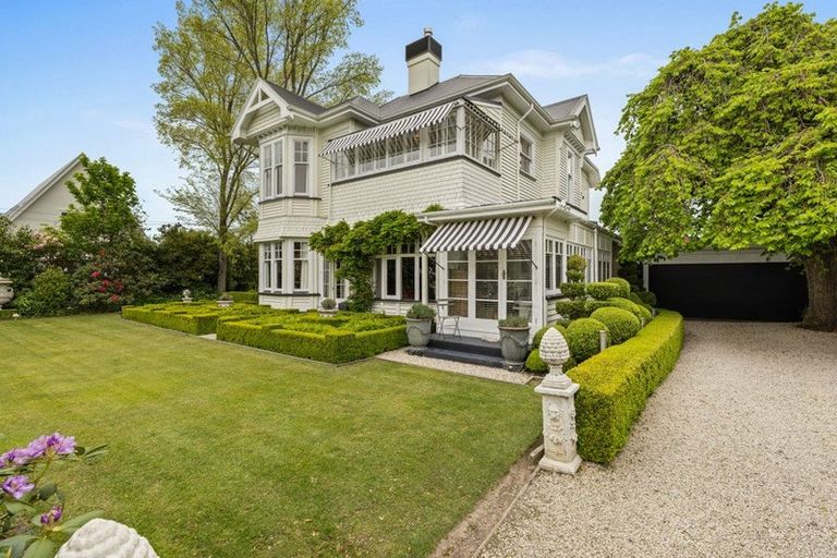 Photo of property in 40 Mansfield Avenue, St Albans, Christchurch, 8014