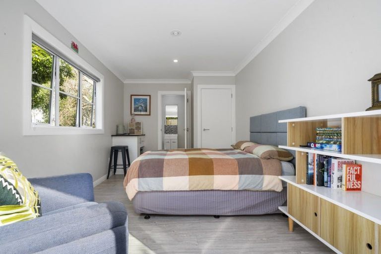 Photo of property in 16 Tralee Street, Omokoroa, 3114