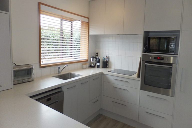 Photo of property in 14 Rata Street, Riccarton, Christchurch, 8041