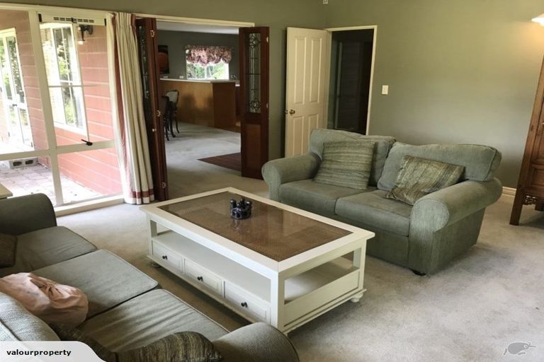 Photo of property in 426 Sawyers Arms Road, Harewood, Christchurch, 8051