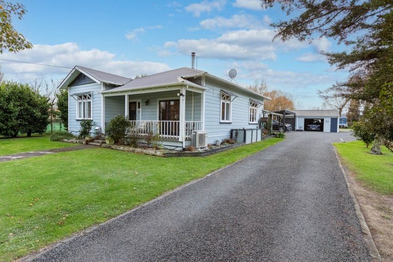 Photo of property in 1 Vogel Street, Woodville, 4920