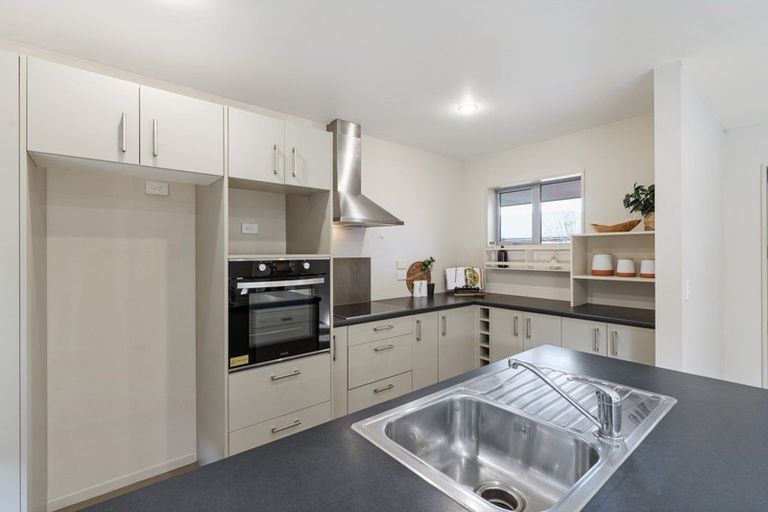 Photo of property in 71f Mackworth Street, Woolston, Christchurch, 8062