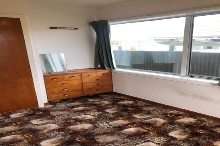 Photo of property in 6 Rowan Avenue, Aranui, Christchurch, 8061