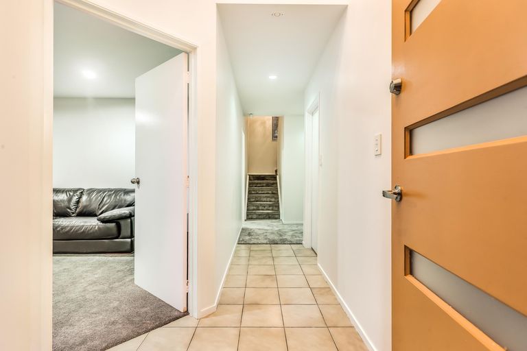 Photo of property in 2/57 Hoteo Avenue, Papatoetoe, Auckland, 2025