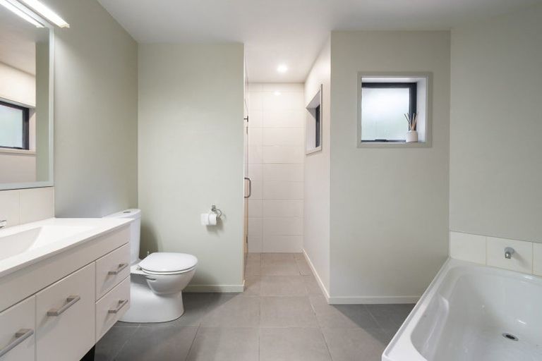 Photo of property in 39 County Heights Drive, Aokautere, Palmerston North, 4471