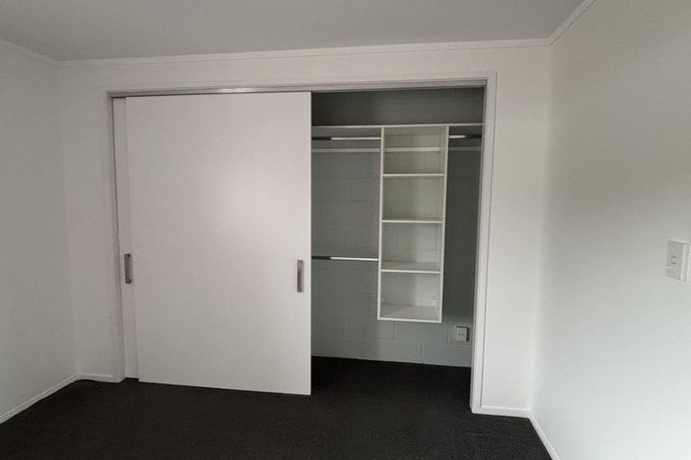 Photo of property in 2/772 Beach Road, Browns Bay, Auckland, 0630