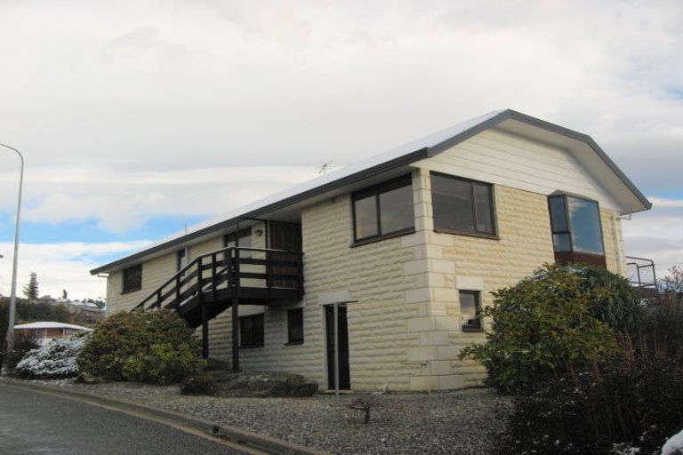 Photo of property in 4g Old Bridge Road, Bridge Hill, Alexandra, 9320