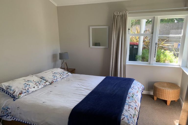 Photo of property in 3 Church Lane, Point Howard, Lower Hutt, 5013