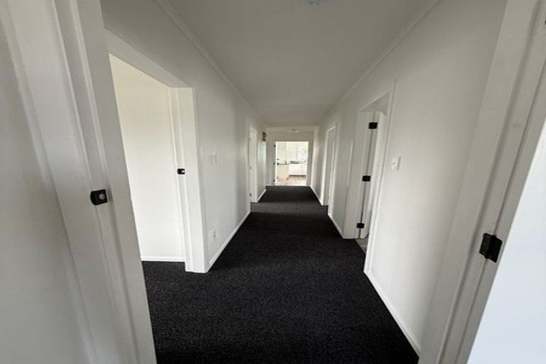 Photo of property in 12 Tanekaha Place, Pukete, Hamilton, 3200