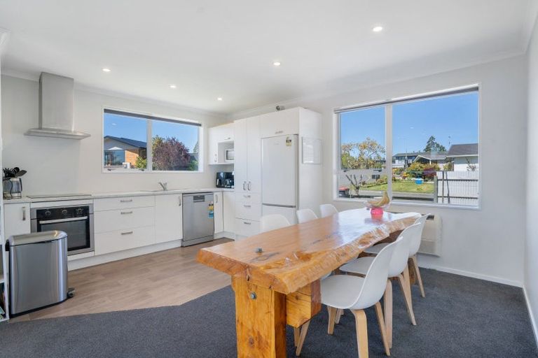 Photo of property in 5 Waterford Drive, Winton, 9720