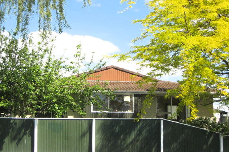 Photo of property in 5 Chipping Lane, Redwood, Christchurch, 8051