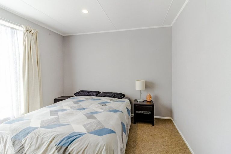 Photo of property in 12 Glamorgan Avenue, Tamatea, Napier, 4112