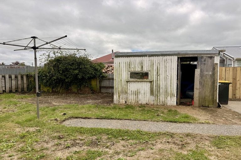 Photo of property in 63 Elles Road, Otautau, 9610