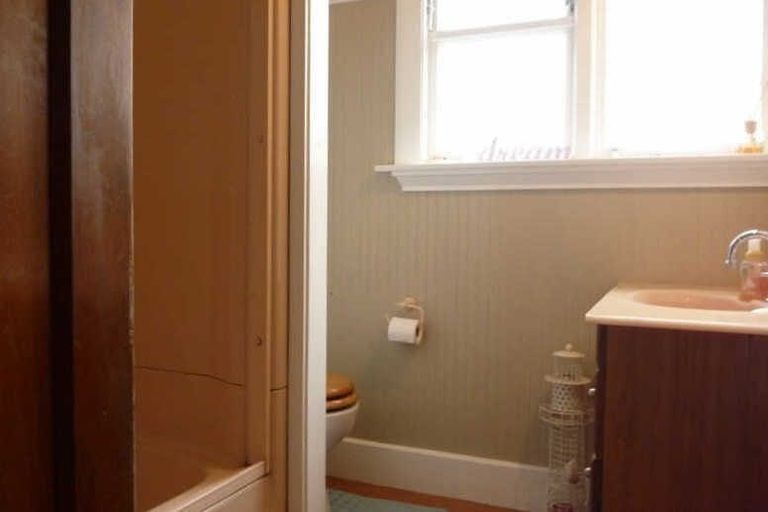 Photo of property in 111 Saint Martins Road, Saint Martins, Christchurch, 8022