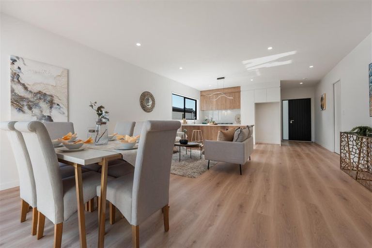 Photo of property in 46 Whakairo Crescent, Gulf Harbour, Whangaparaoa, 0930