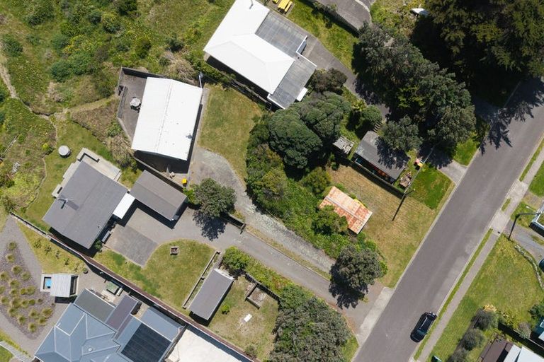 Photo of property in 7 Kent Avenue, Waitarere Beach, Levin, 5510