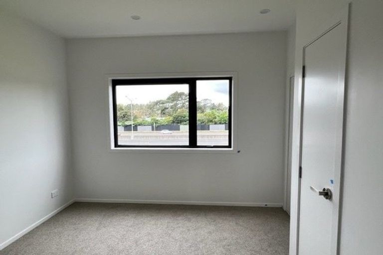 Photo of property in 20/28 Westgate Drive, Westgate, Auckland, 0614