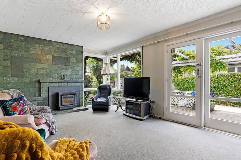 Photo of property in 10 Glencoe Street, Burnside, Christchurch, 8053