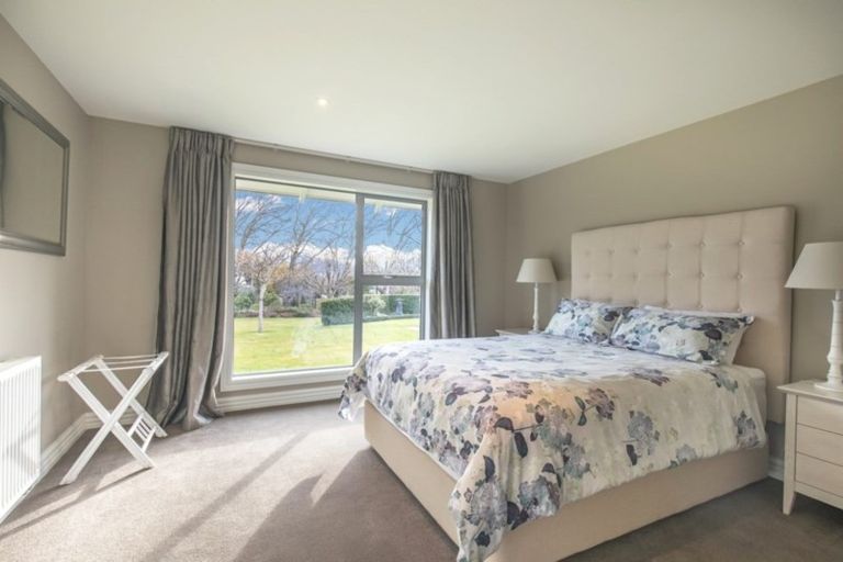 Photo of property in 9 Hollyhock Lane, Wanaka, 9305