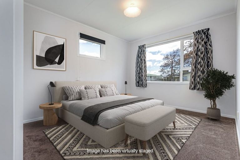 Photo of property in 18 Acacia Street, Kelvin Grove, Palmerston North, 4414