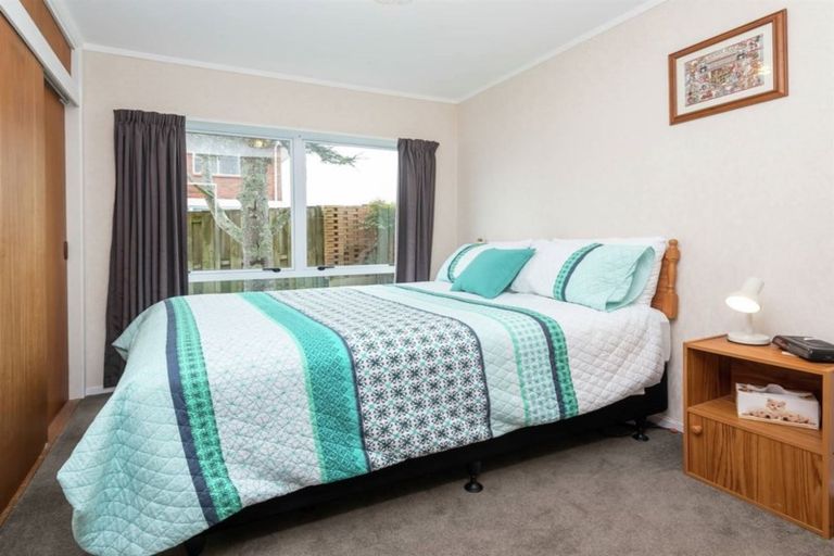 Photo of property in 99 Waller Avenue, Bucklands Beach, Auckland, 2012
