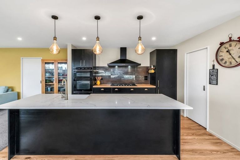 Photo of property in 43 Chris Drive, Rolleston, 7614