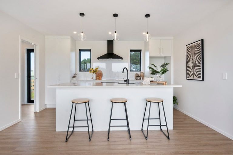 Photo of property in 1121 Parewanui Road, Parewanui, Bulls, 4894