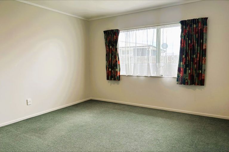 Photo of property in 13 Sunrise Avenue, Owhata, Rotorua, 3010