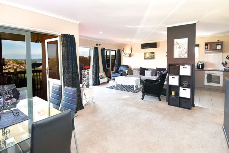 Photo of property in 30 Midshipman Court, Gulf Harbour, Whangaparaoa, 0930