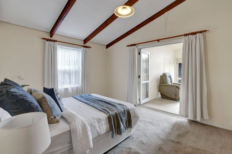 Photo of property in 23a Fulford Street, New Plymouth, 4310