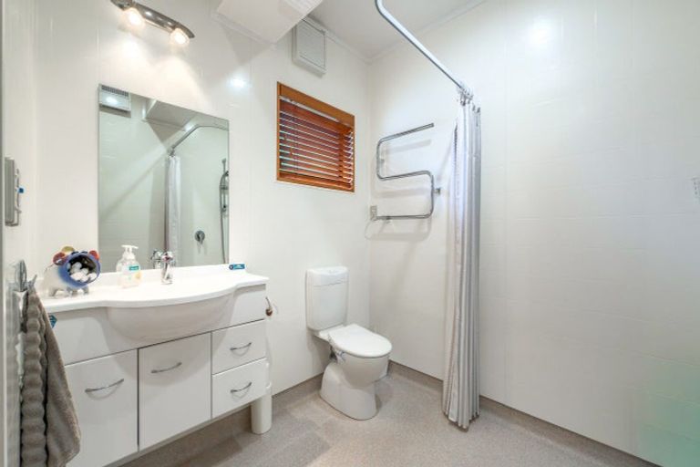 Photo of property in 104 Kotuku Street, Whangamata, 3620