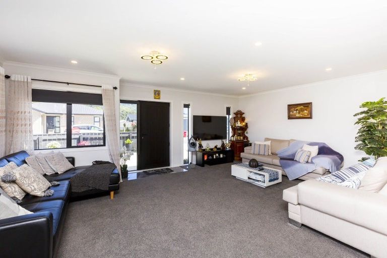 Photo of property in 5 Poulson Grove, Trentham, Upper Hutt, 5018