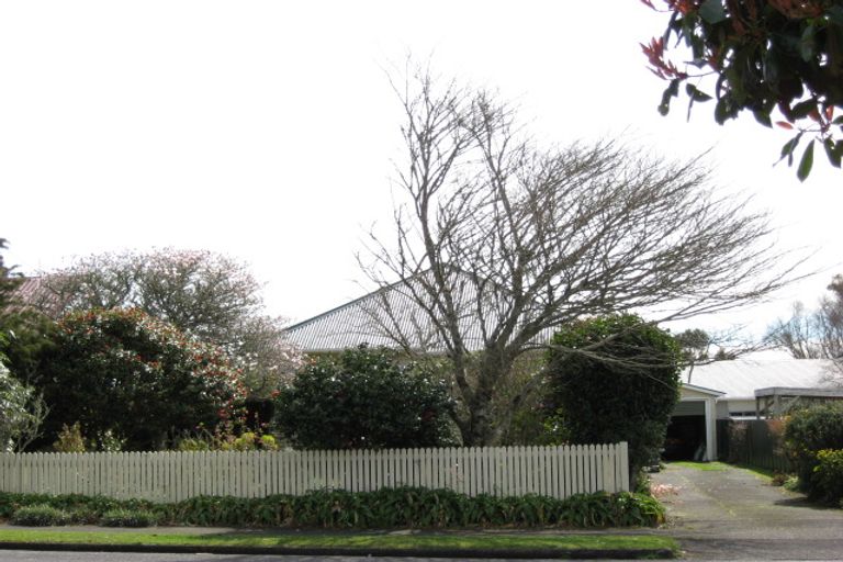 Photo of property in 42 Pembroke Road, Stratford, 4332