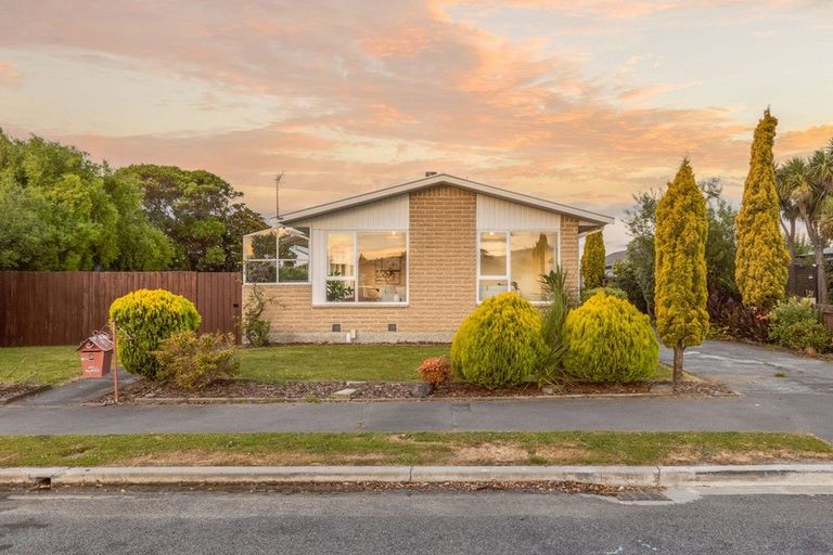 Photo of property in 3 Oban Place, Woolston, Christchurch, 8062